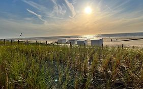Beach Bungalow Green